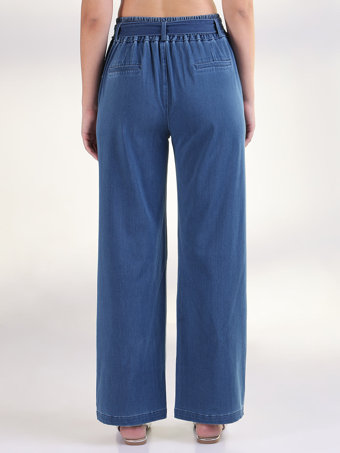 Women's Blue Solid Straight Fit Jeans