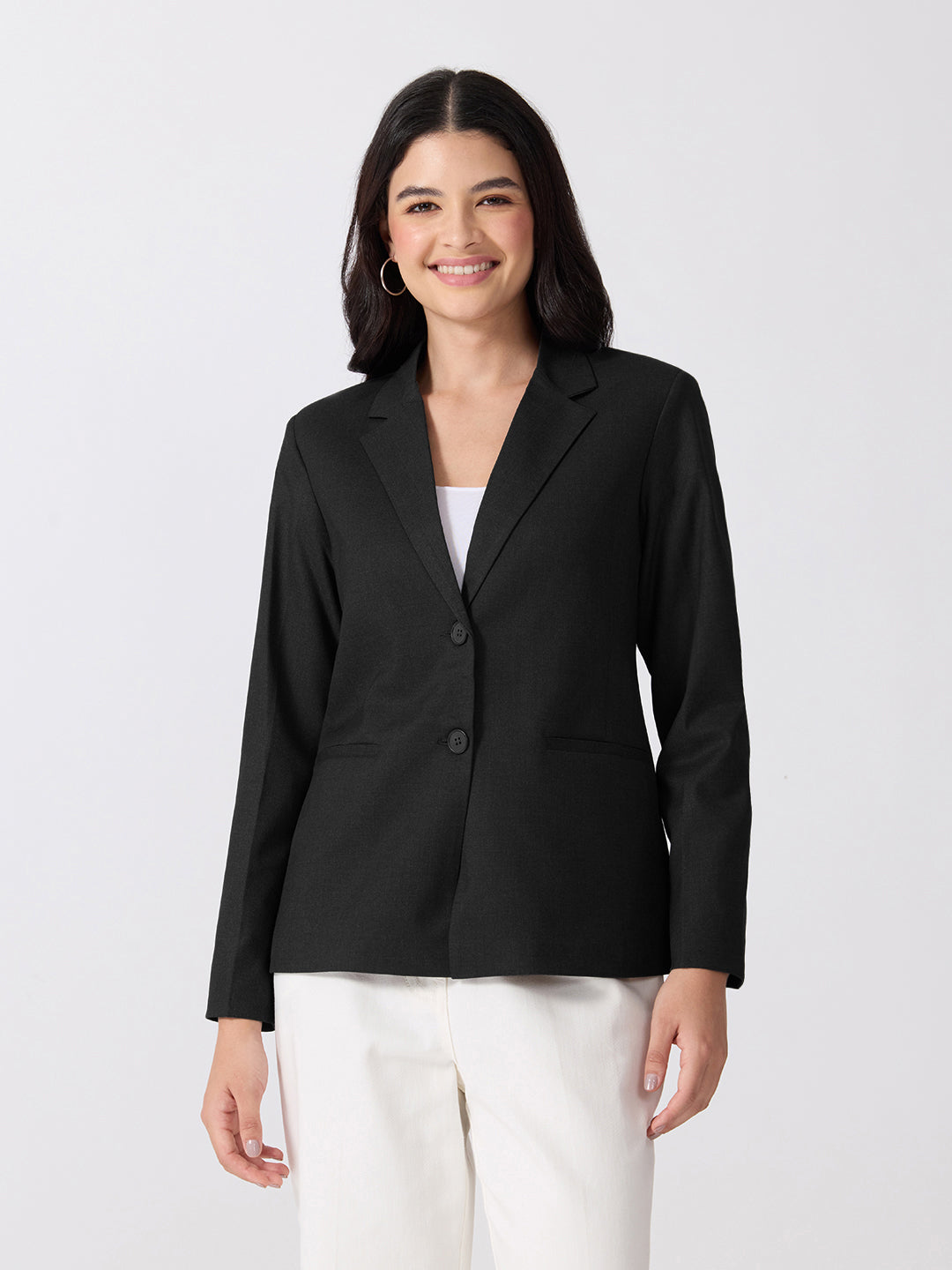Women’s Black Tailored Fit Single-Breasted Blazer with Notched Lapel