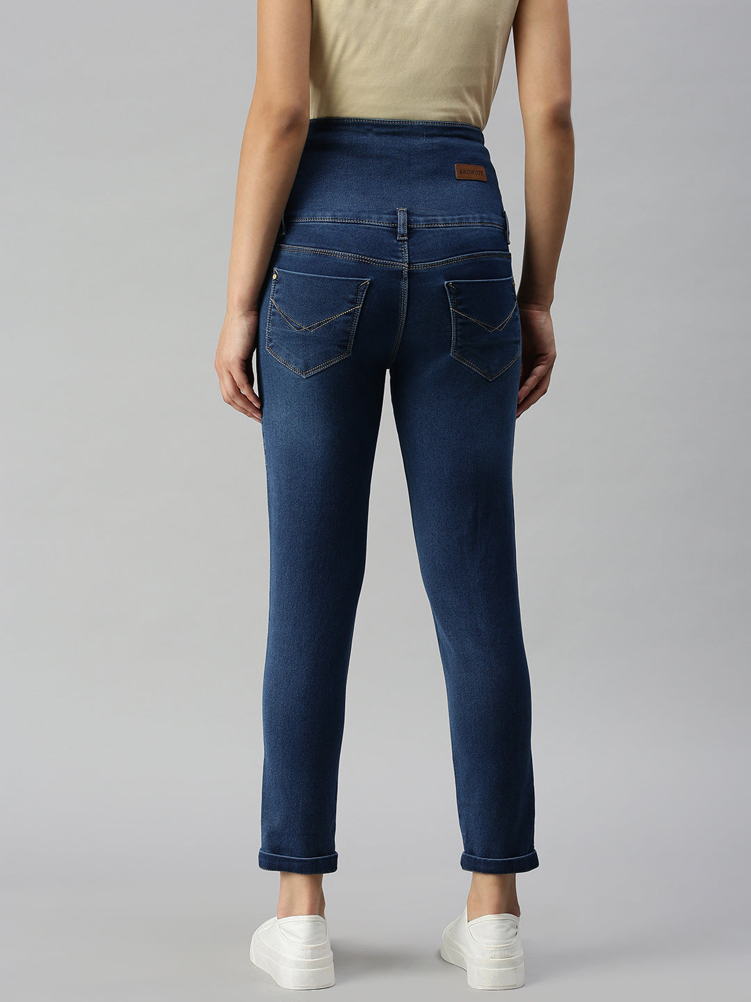 Women Solid Blue Slim Fit Jeans