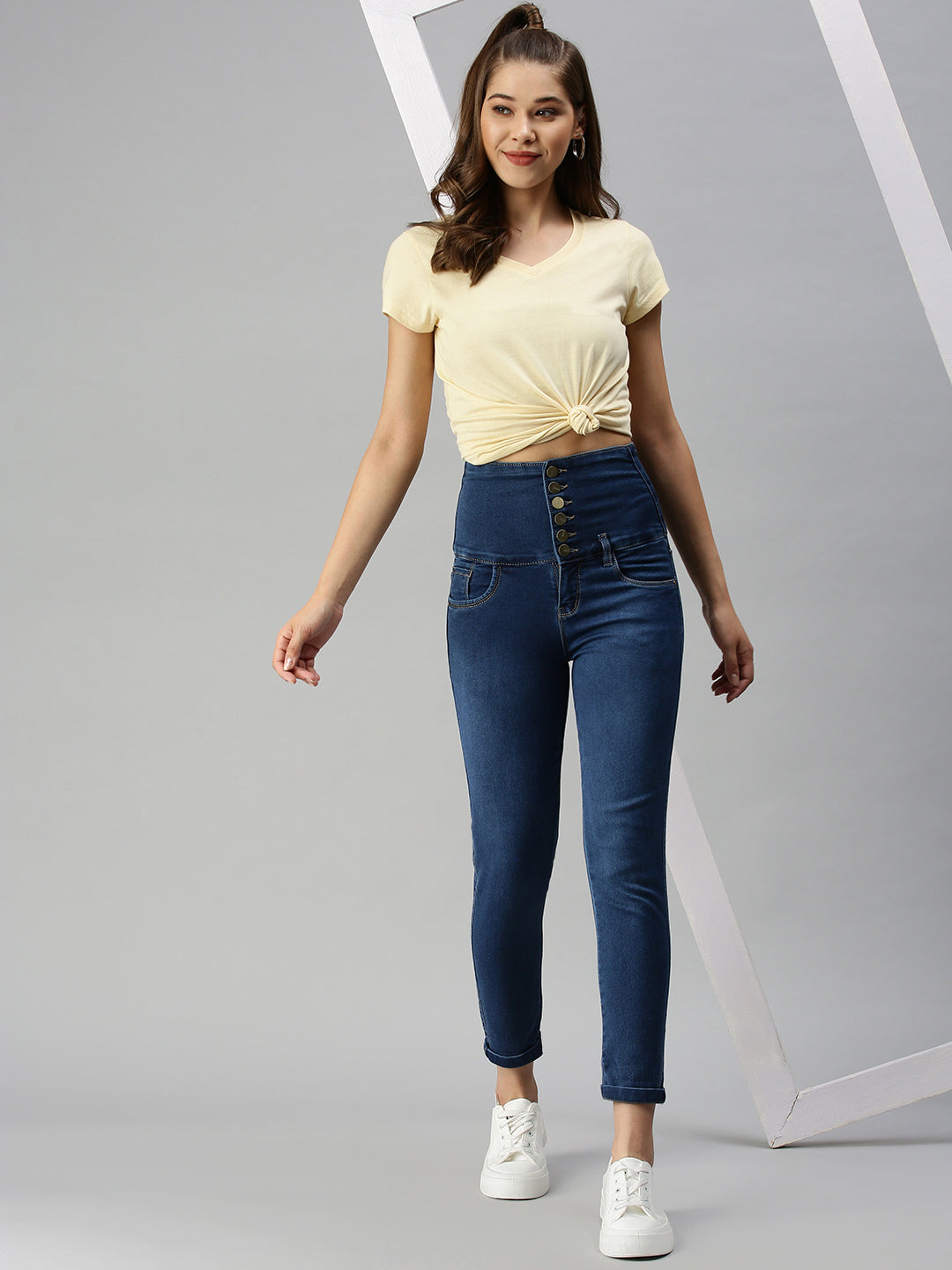 Women Solid Blue Slim Fit Jeans