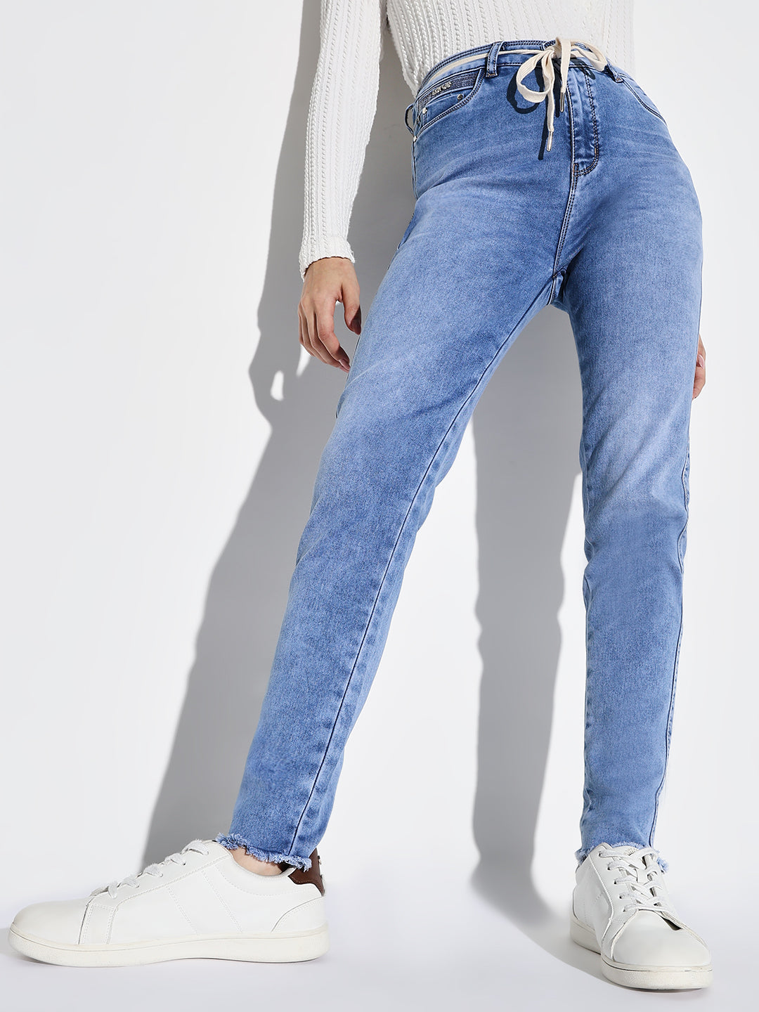 Women Blue Slim Fit Jeans