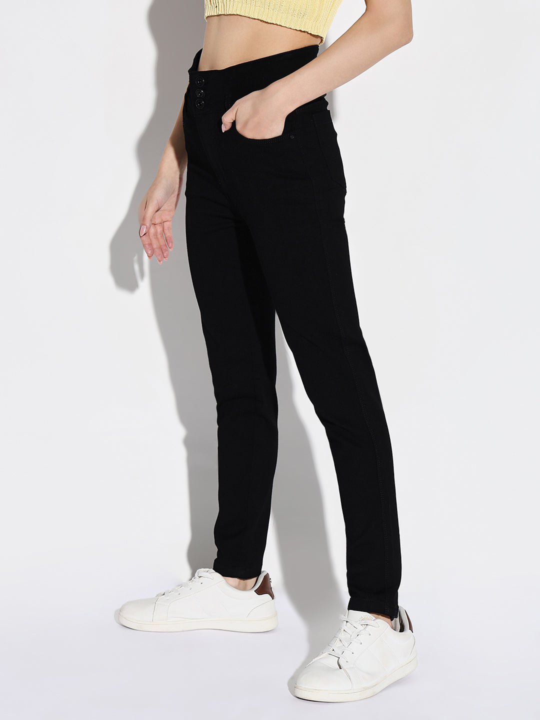 Women Black Slim Fit Jeans