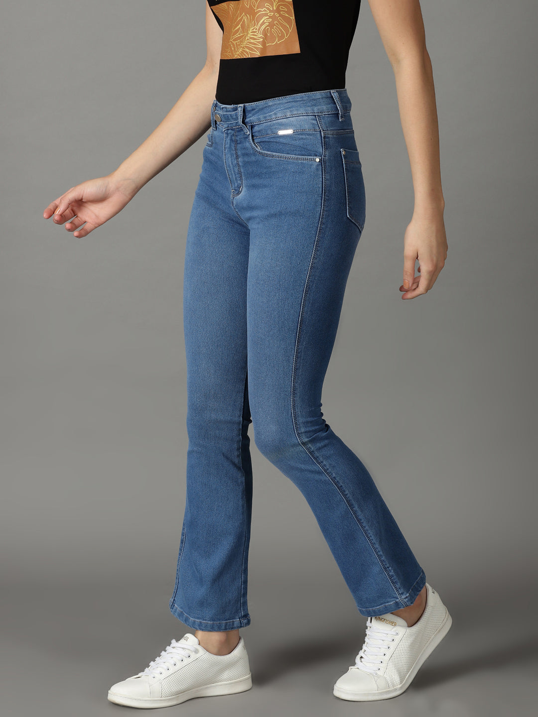 Women Solid Blue Bootcut Denim Jeans