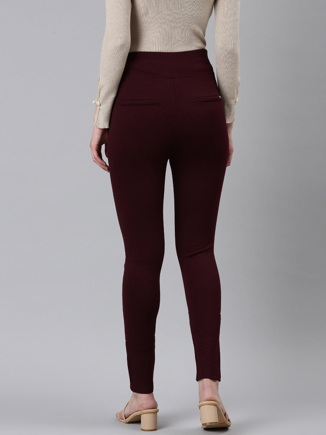 Women Solid Skinny Fit Burgundy Jegging