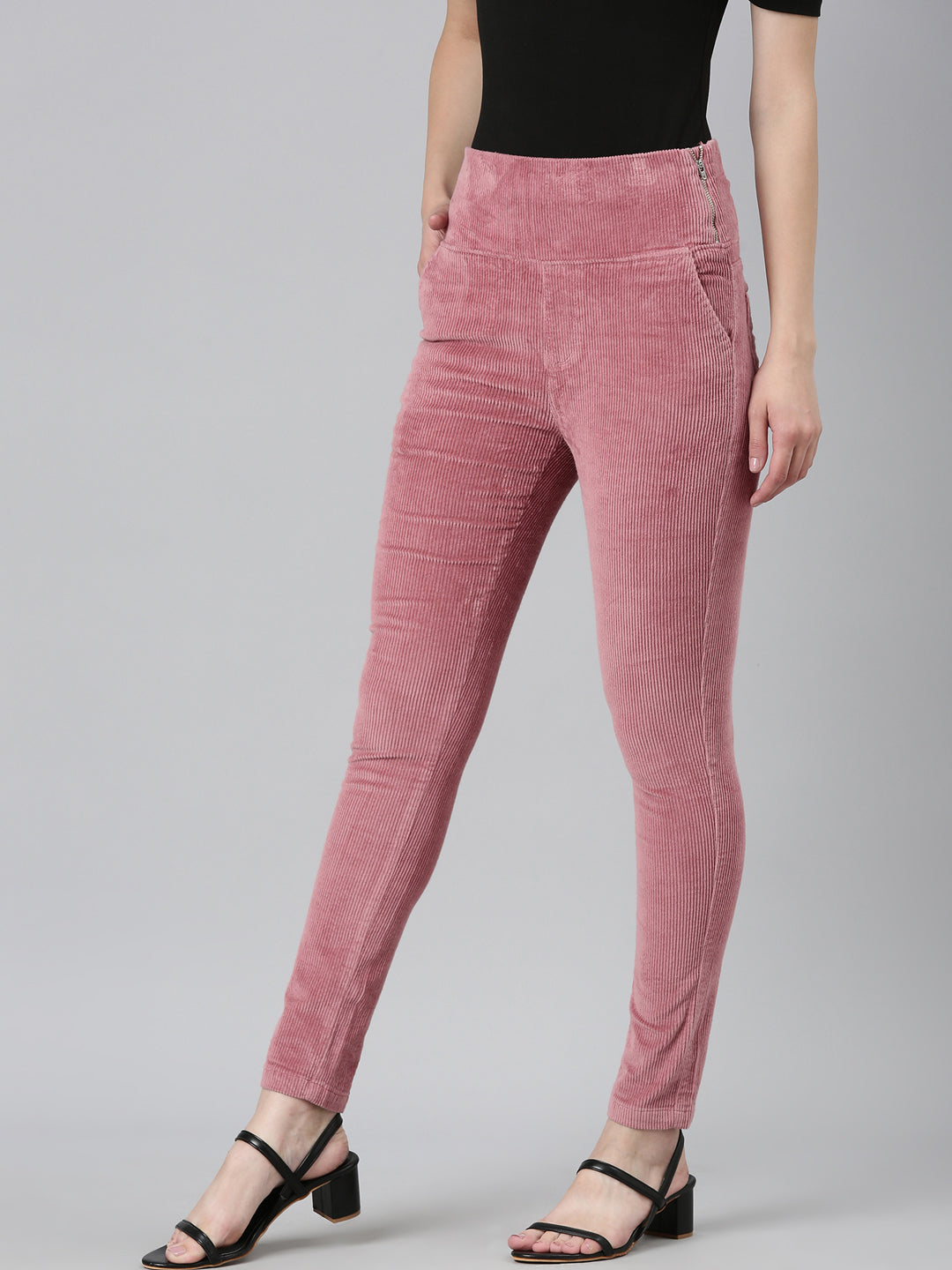 Women Solid Slim Fit Mauve Jegging