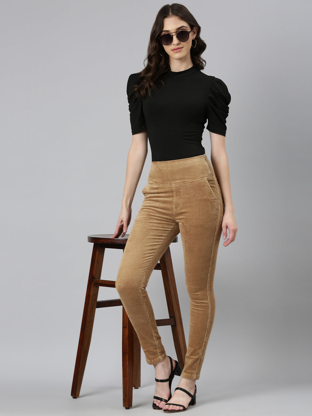 Women Solid Slim Fit Tan Jegging