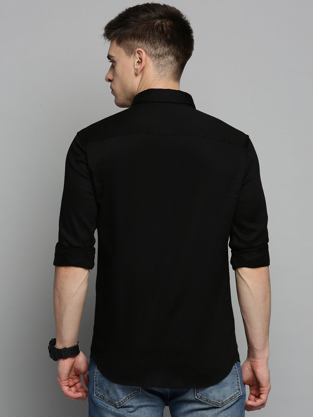 Men's Black Solid Slim Fit Shirt
