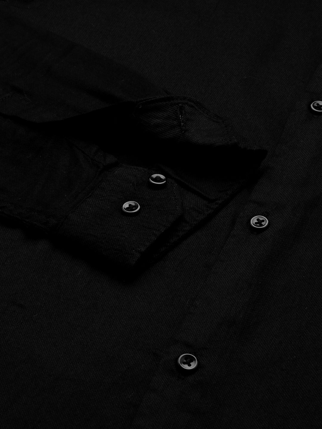 Men's Black Solid Slim Fit Shirt