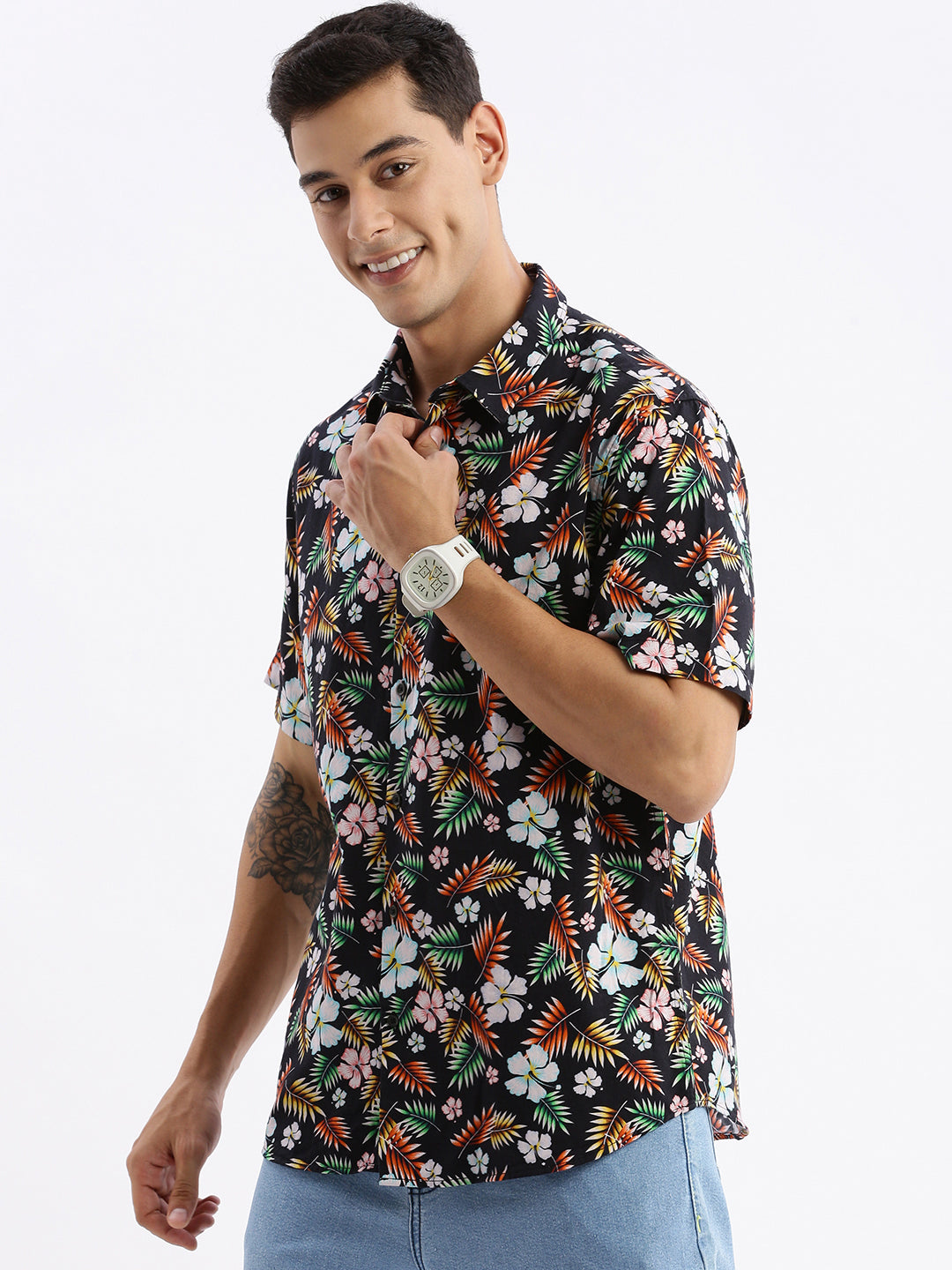 Men Spread Collar Floral Slim Fit Black Shirt