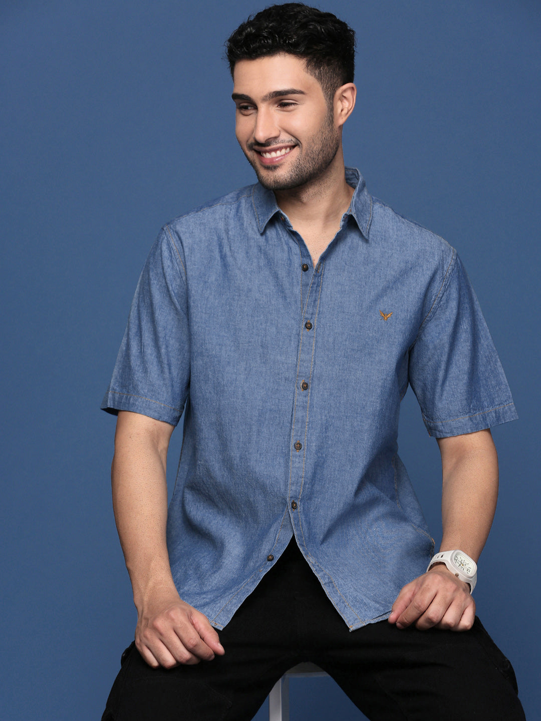 Men Solid Blue Slim Fit Shirt