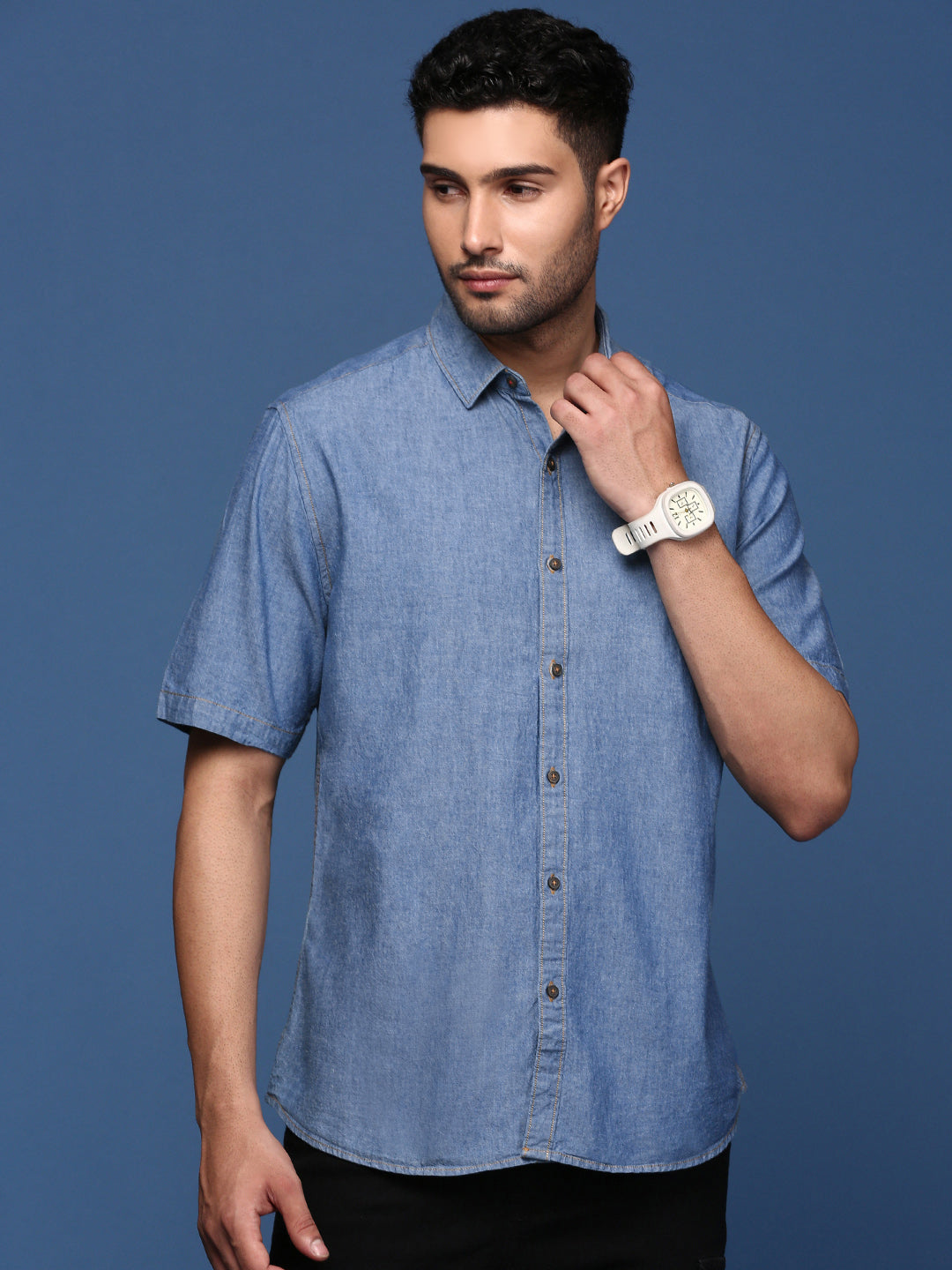 Men Solid Blue Slim Fit Shirt