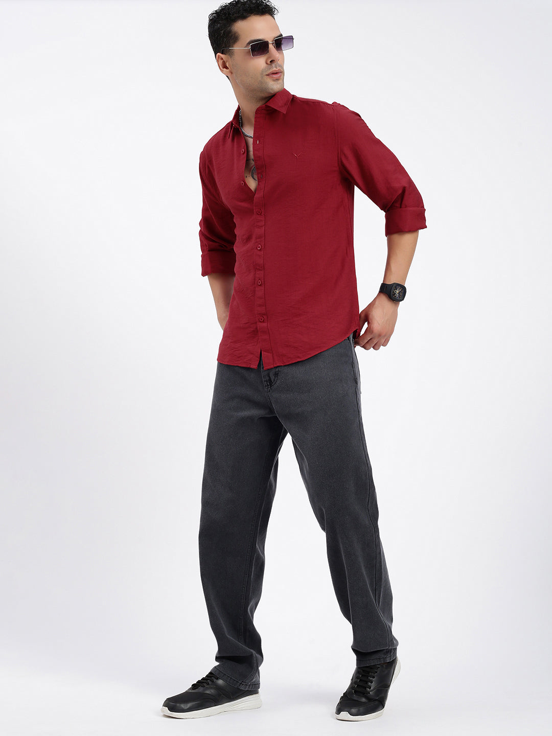 Men Solid Red Slim Fit Shirt