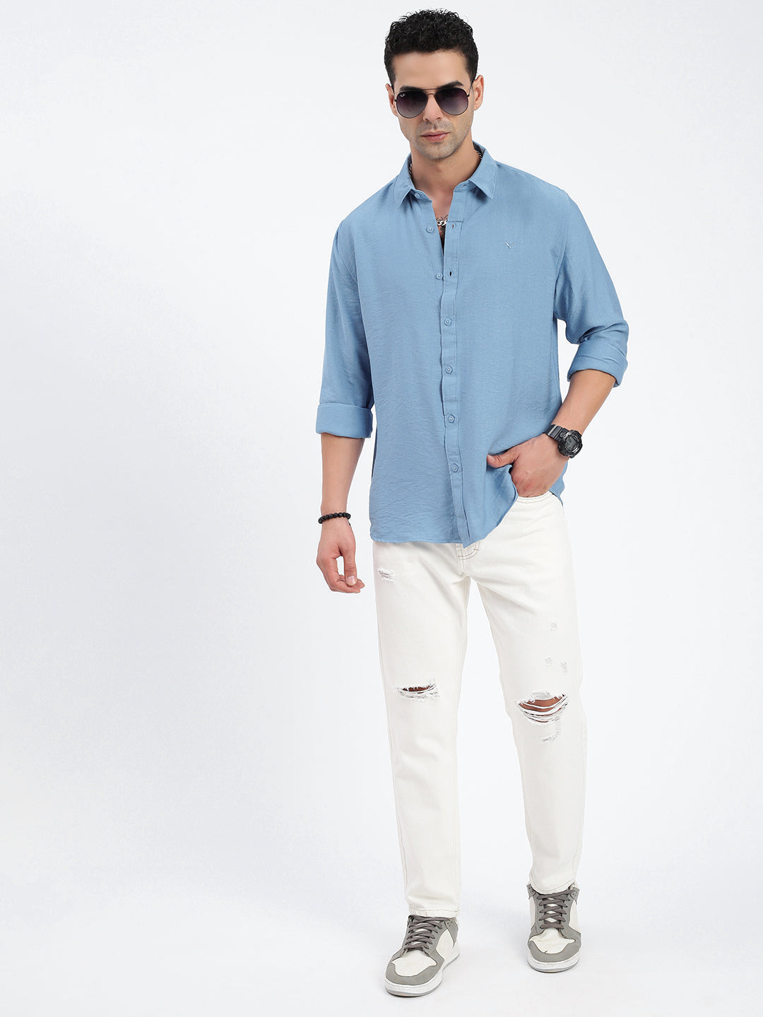 Men Solid Blue Slim Fit Shirt