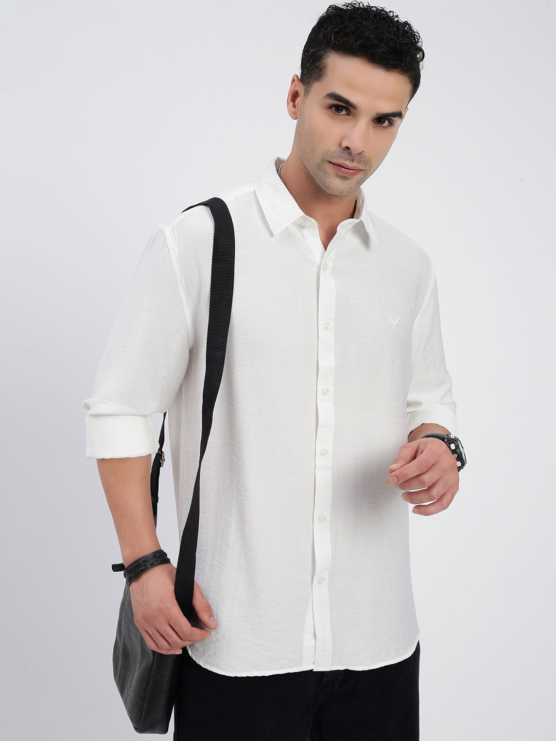 Men Solid White Slim Fit Shirt