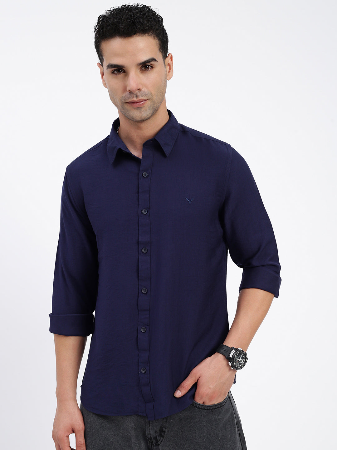 Men Solid Navy Blue Slim Fit Shirt