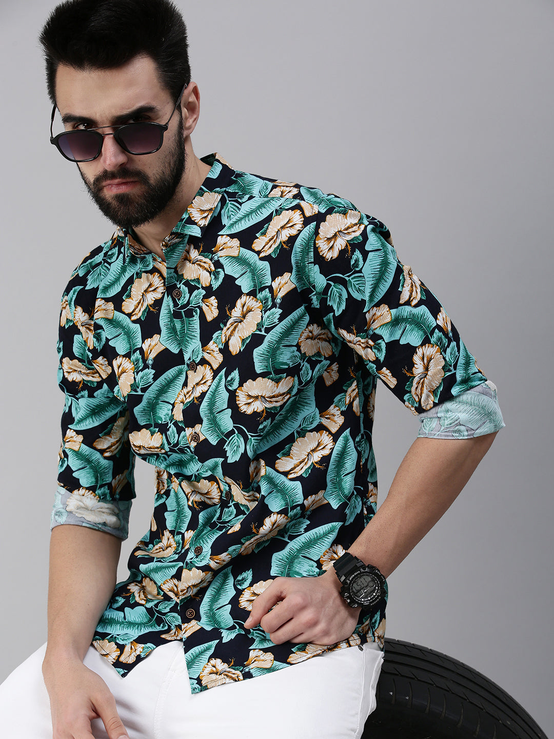 Men Spread Collar Printed Navy Blue Shirt