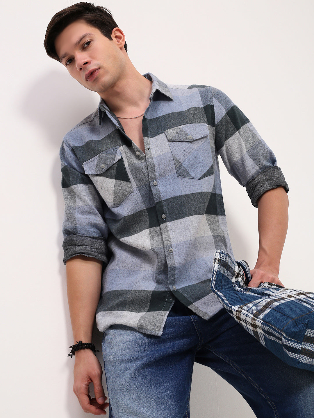 Men Grey Checked Slim Fit Shirt