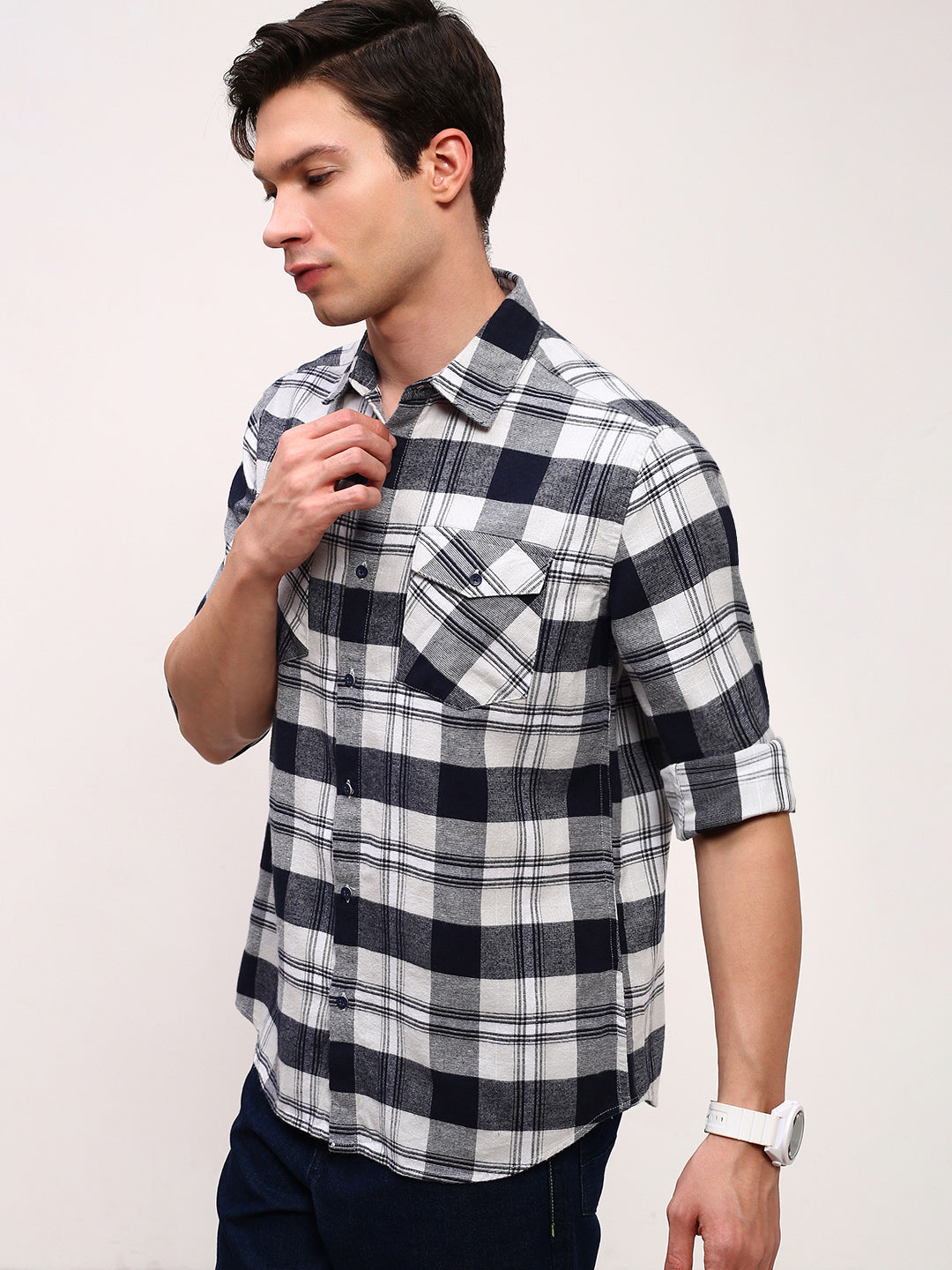 Men Grey Checked Slim Fit Shirt