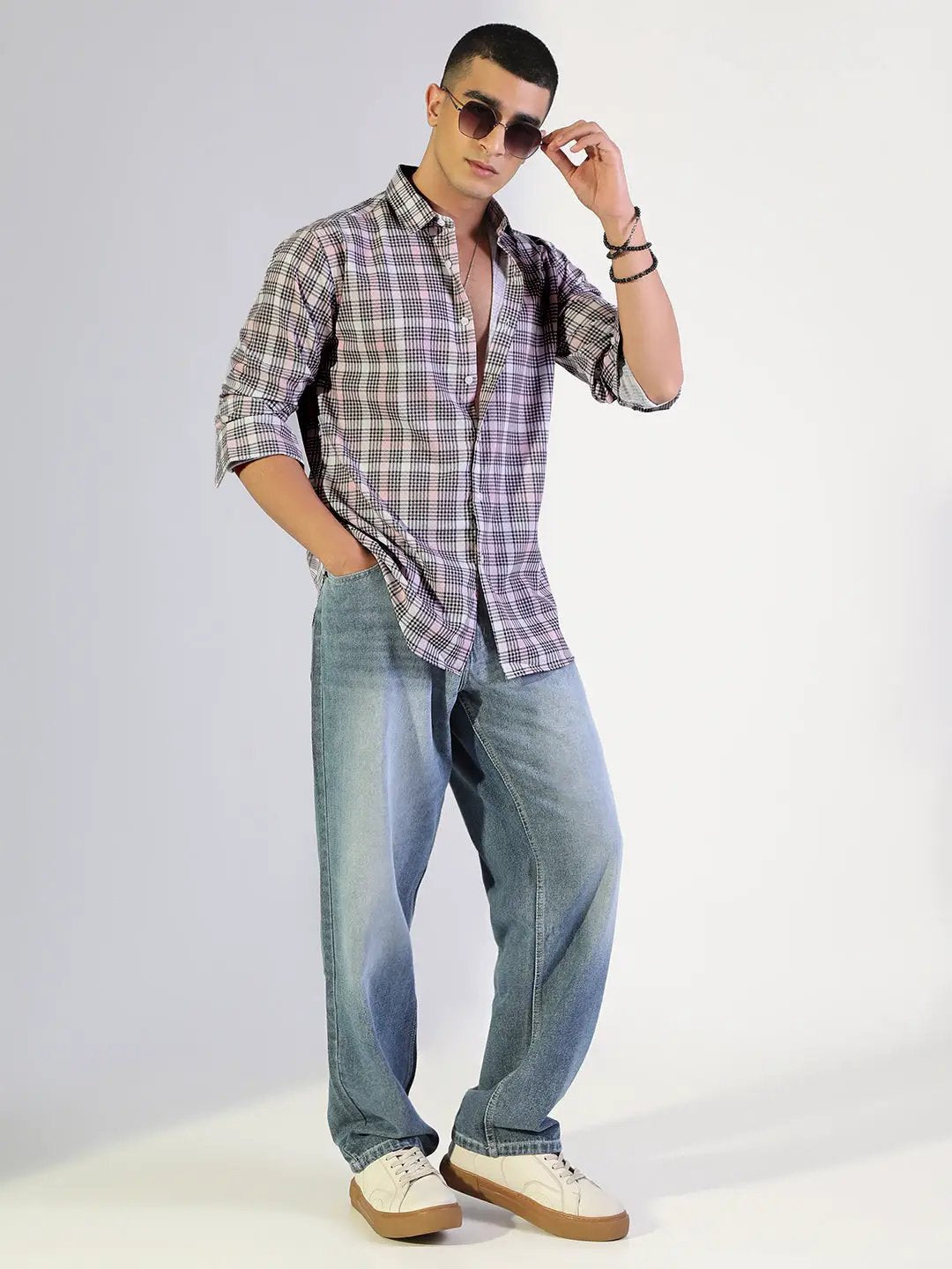 Men's Checked Pink Regular Fit Casual Shirt - from SHOWOFFFF