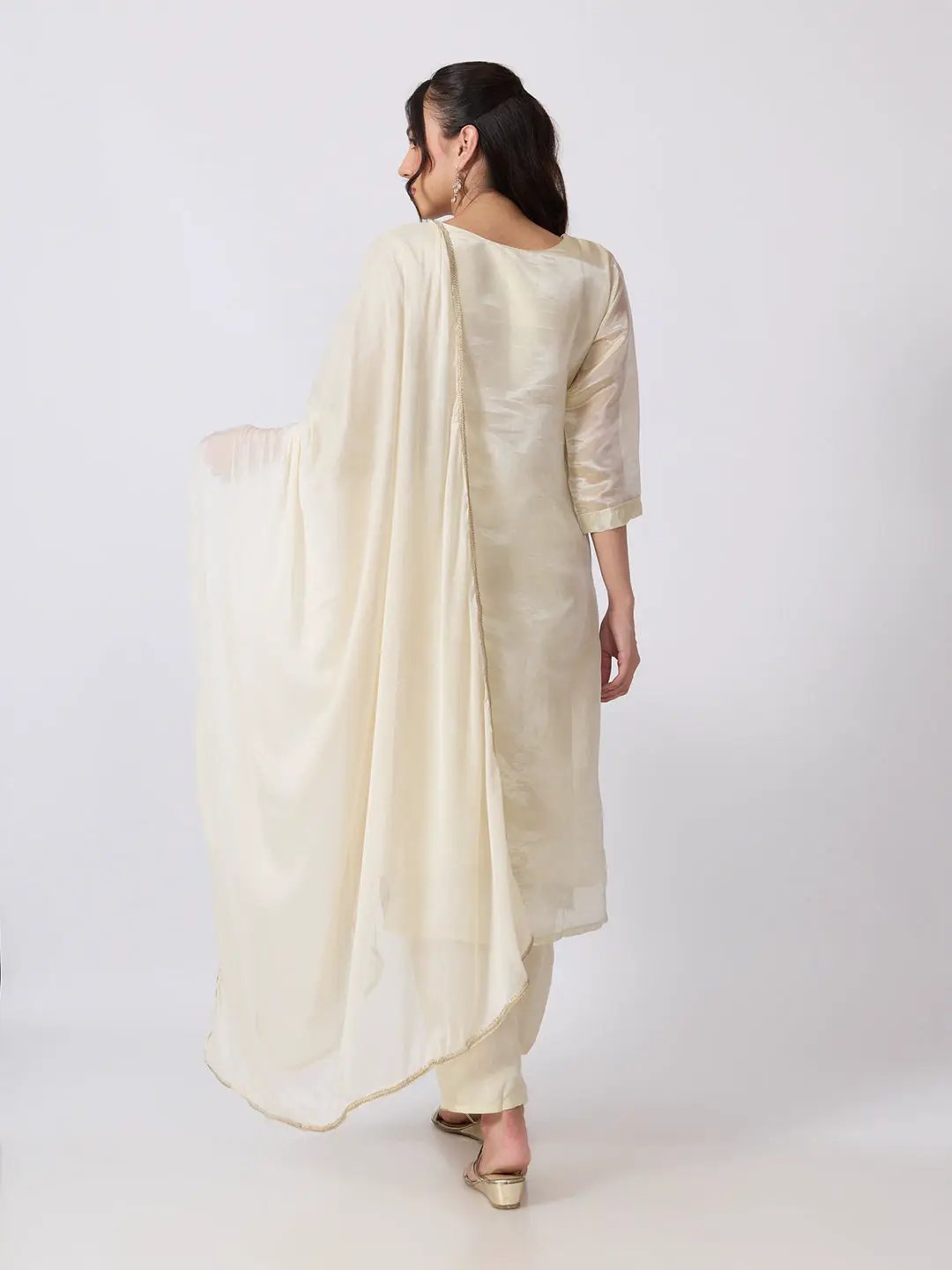 Women's Cream Floral Embroidered Striaght Kurta Set With Dupatta