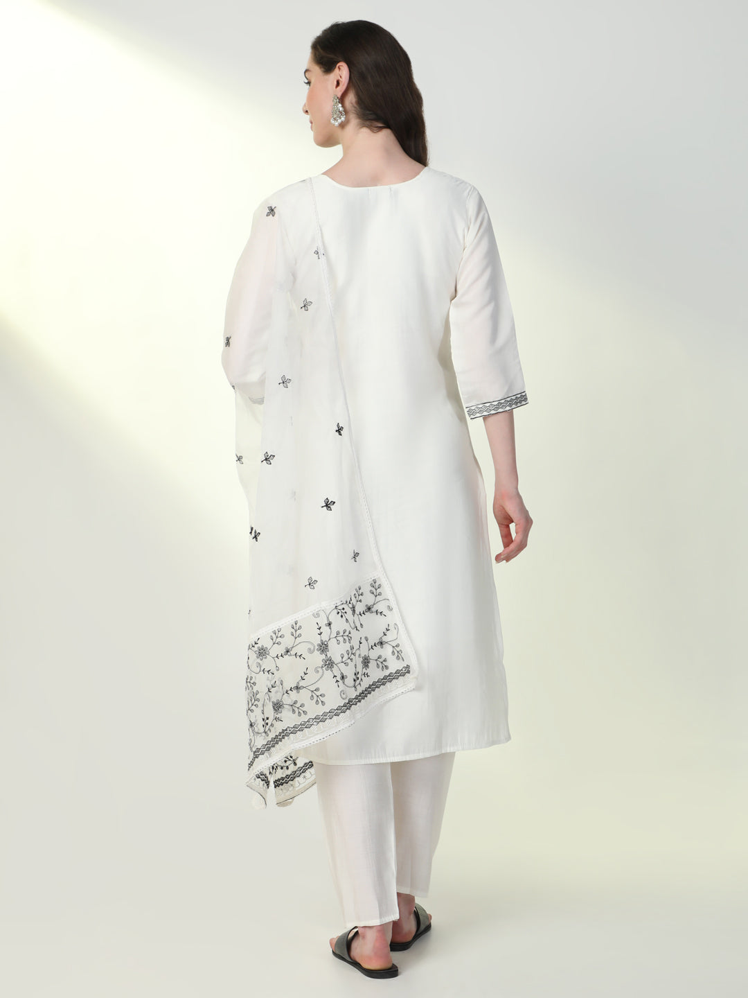 Women Off White Embroidered Kurta Set with Dupatta