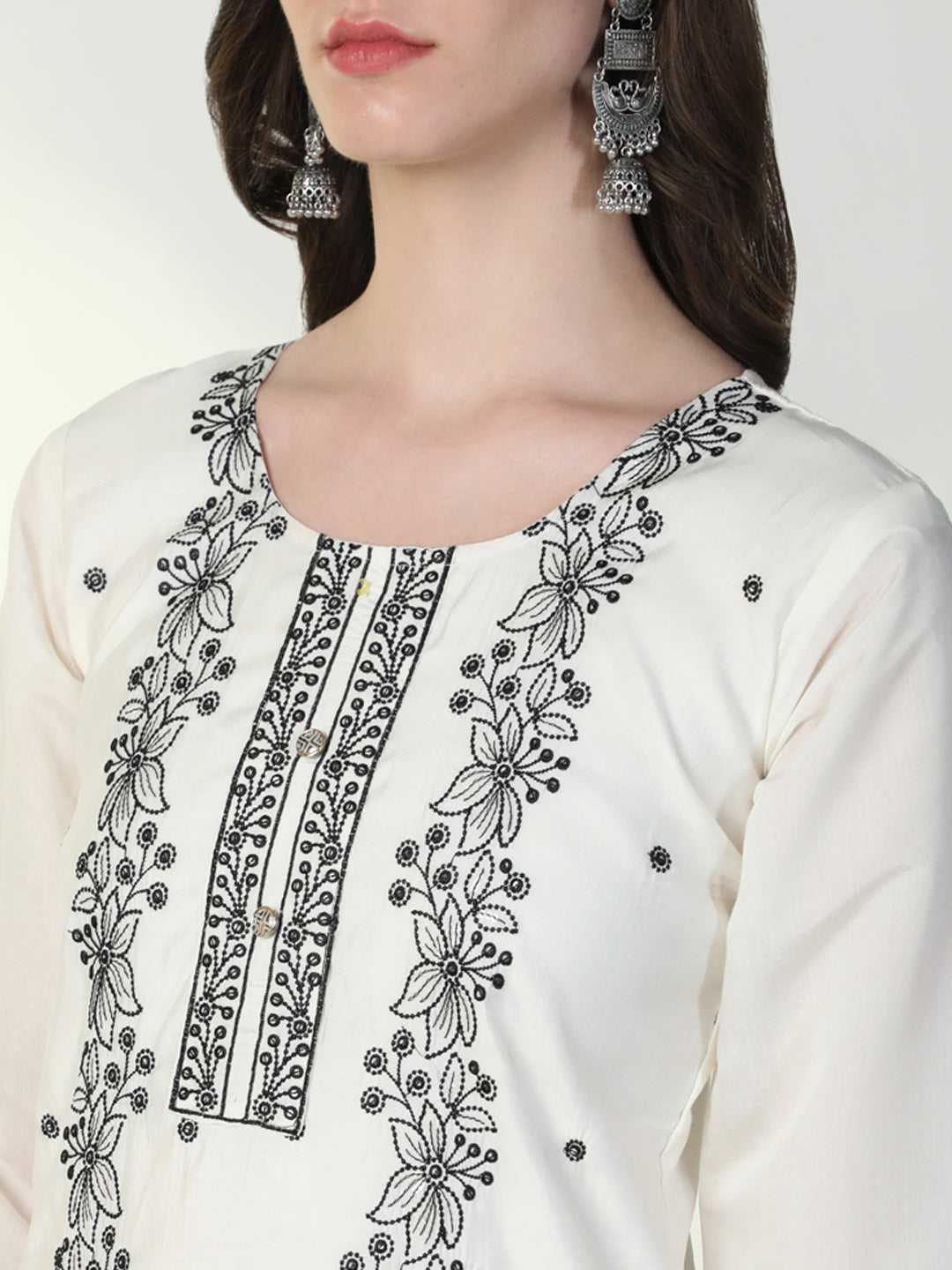 Women Off White Embroidered Kurta Set with Dupatta