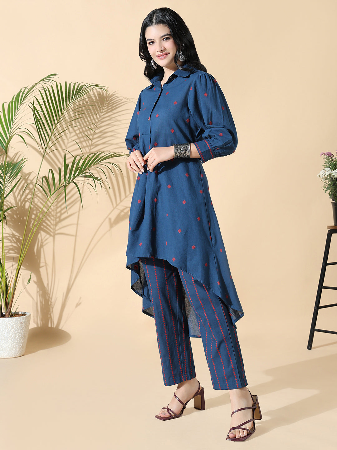 Women Geometric Anarkali Navy Blue Kurta Set