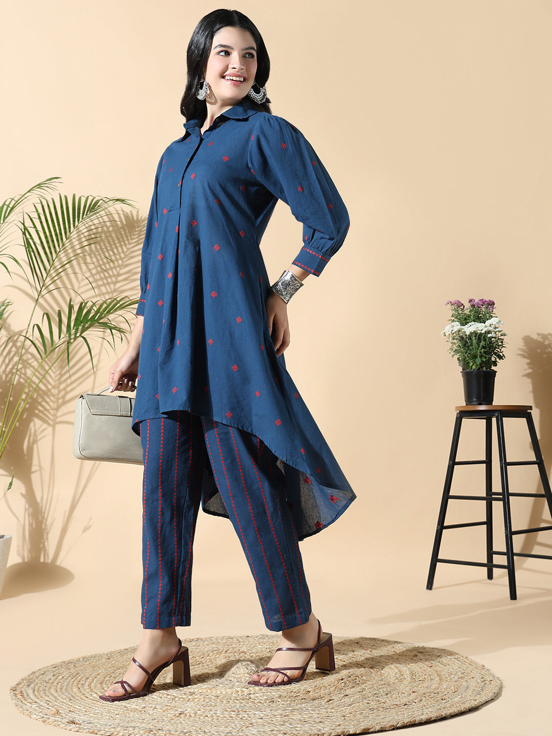 Women Geometric Anarkali Navy Blue Kurta Set