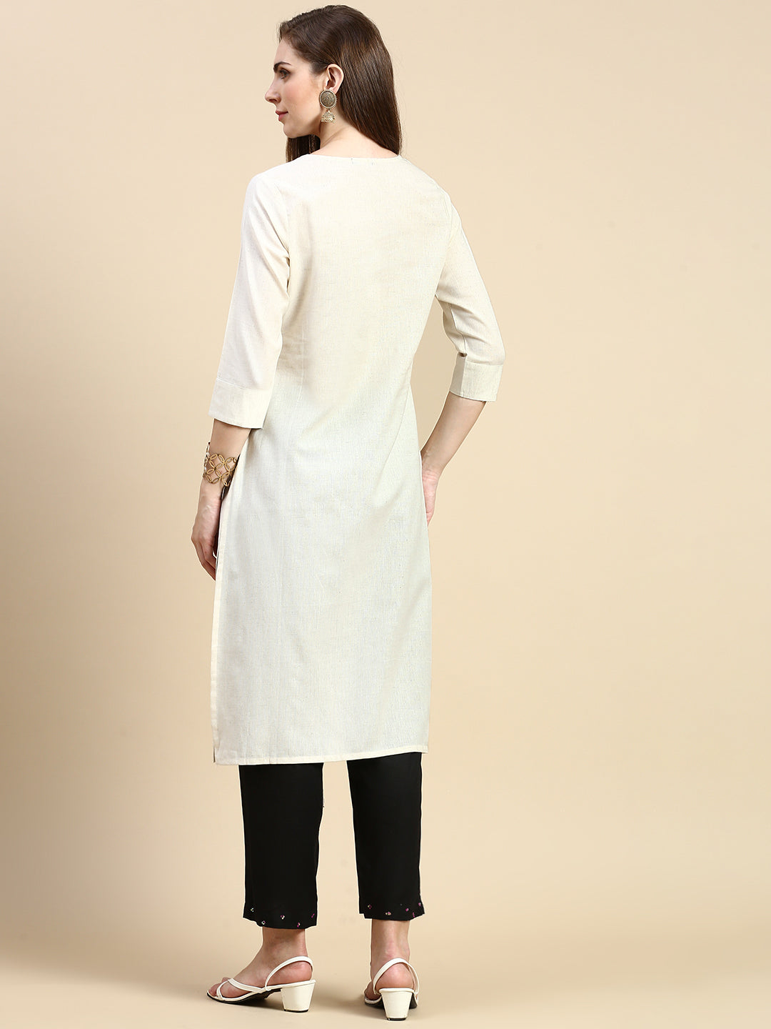 Women Solid Cream Straight Kurta