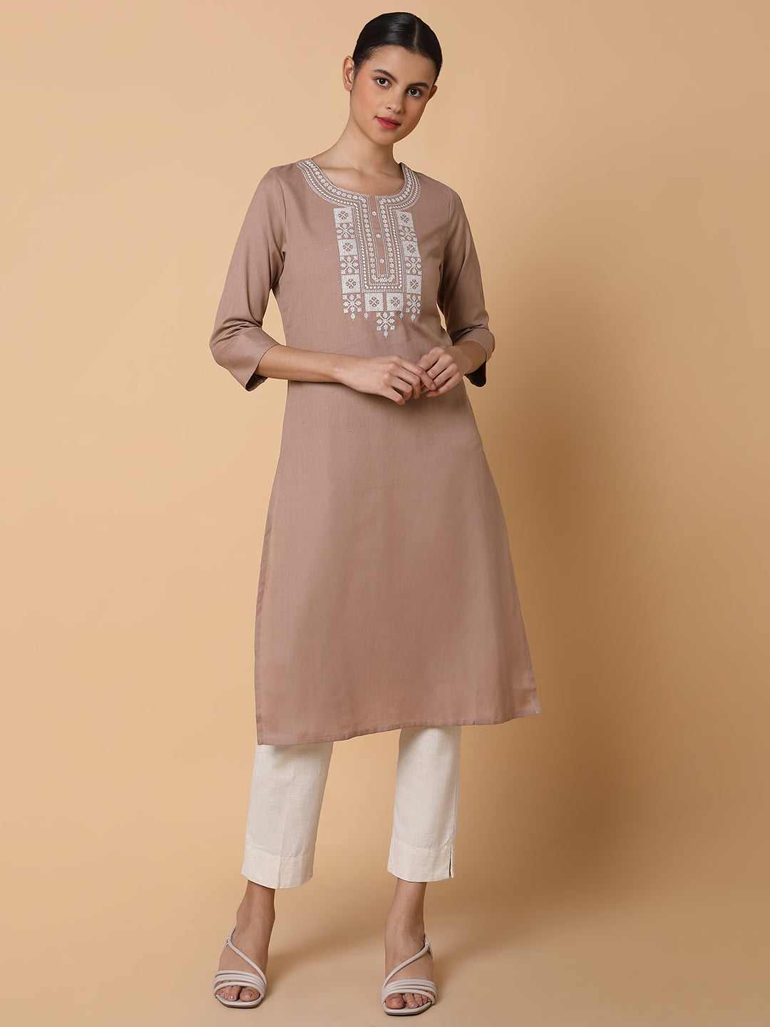 Women Solid Beige Straight Kurta