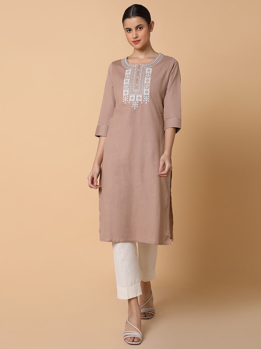 Women Solid Beige Straight Kurta