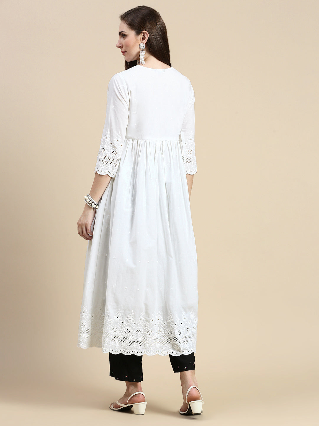 Women Floral White Anarkali Kurta