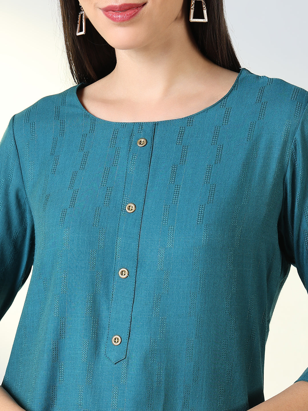 Women Teal Solid Straight Kurta