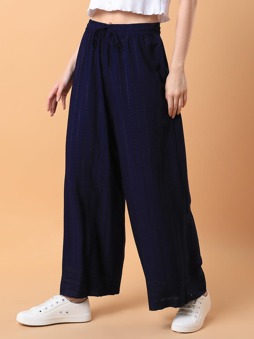 Women Navy Blue Solid Pleated Loose Fit Trouser