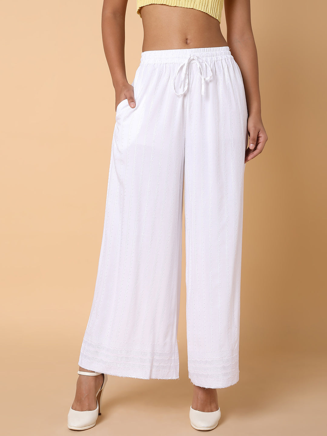 Women White Solid Loose Fit Trouser