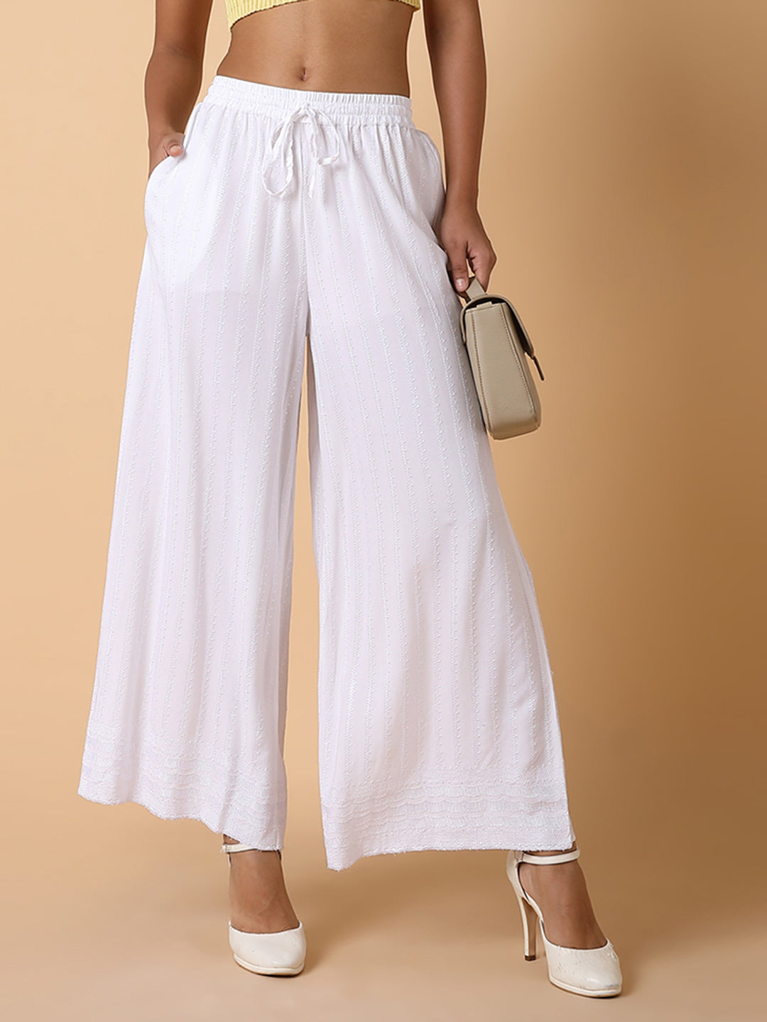 Women White Solid Loose Fit Trouser