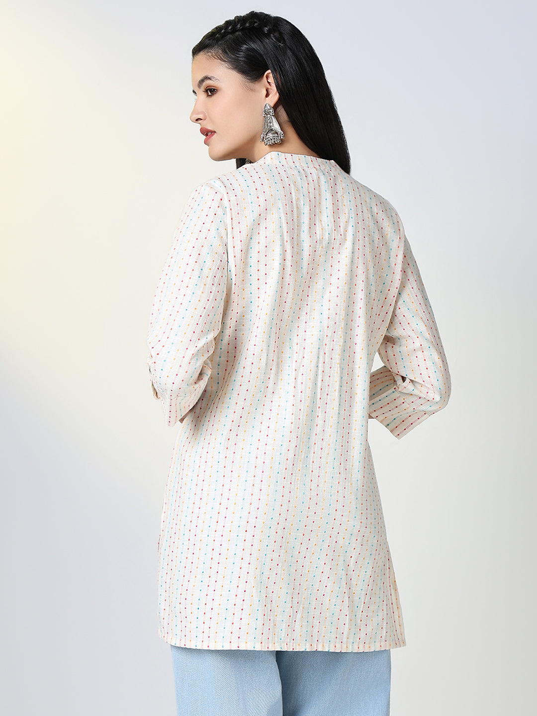 Women Cotton Off White Striped Mandarin Collar Straight Kurti