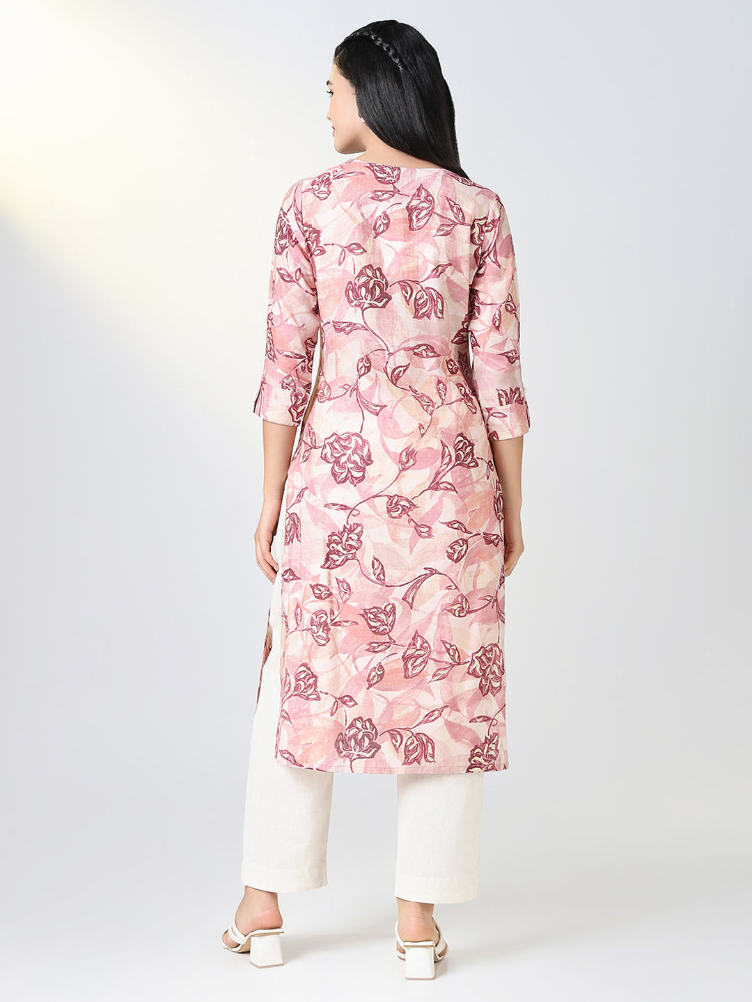 Women Pink Floral Straight Kurta