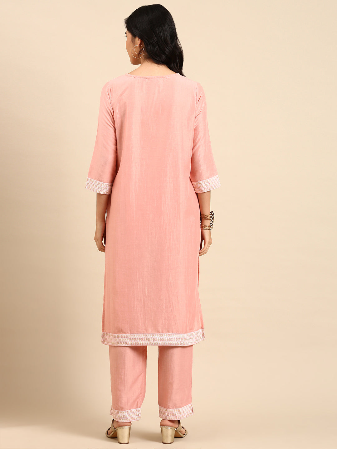 Women Solid Peach Straight Kurta Set