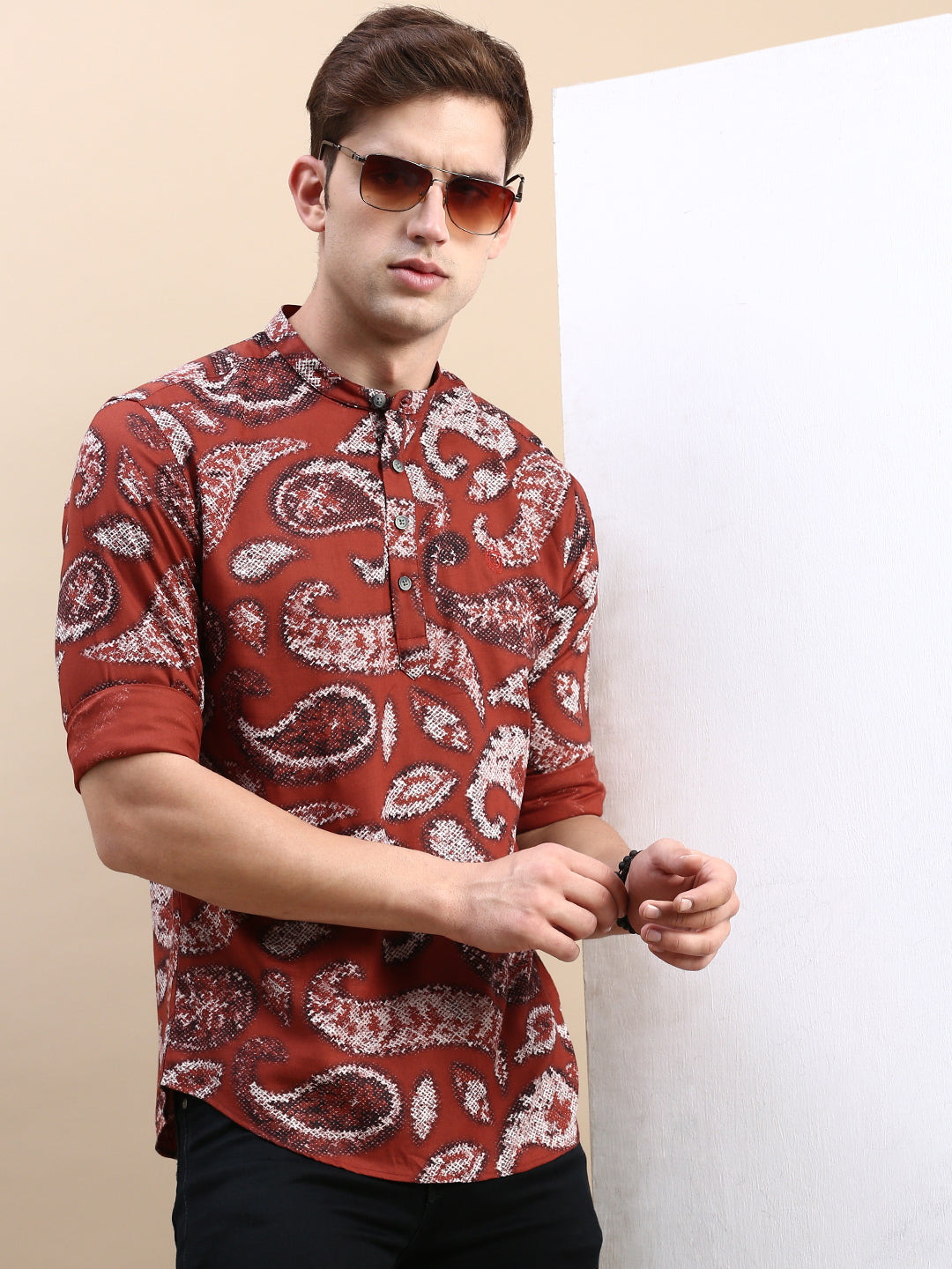 Men Mandarin Collar Printed Brown Straight Kurta