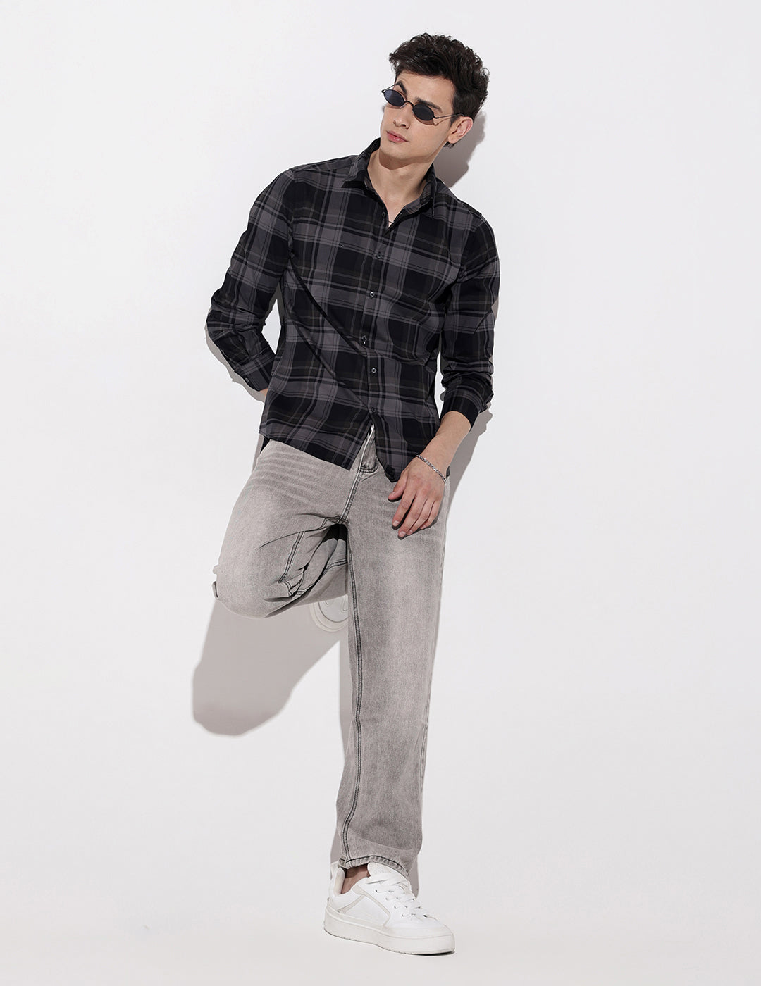 Men's Checked Black Button Down Regular Fit Shirt