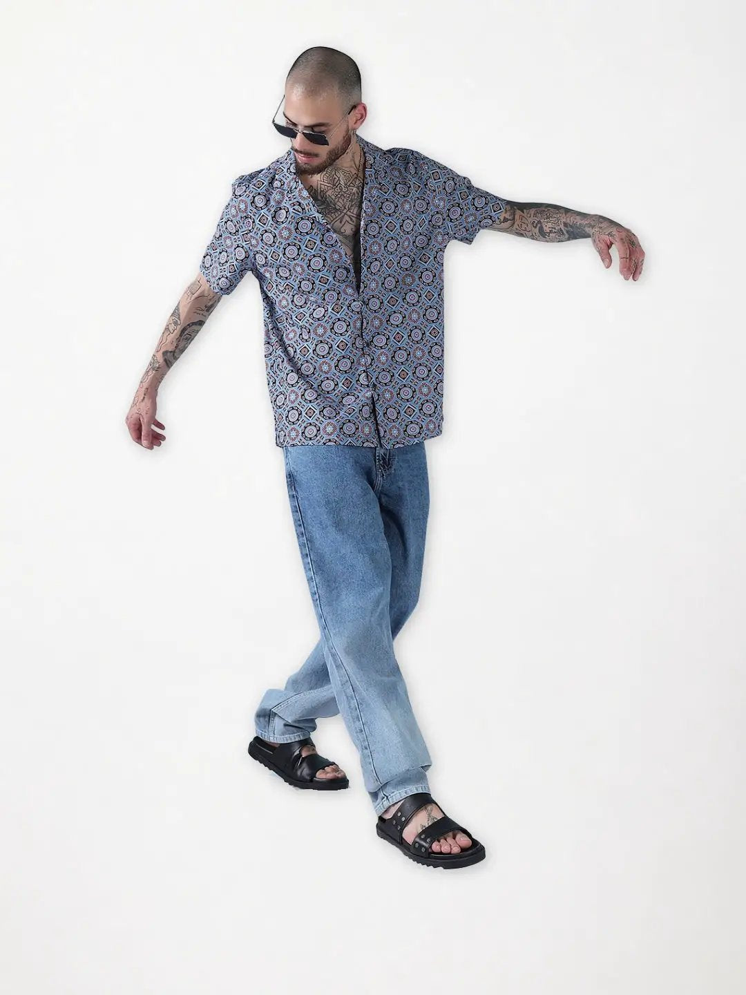 Men's Blue Geometric Cuban Collar Relaxed Fit Shirt - Uncategorized from SHOWOFFFF