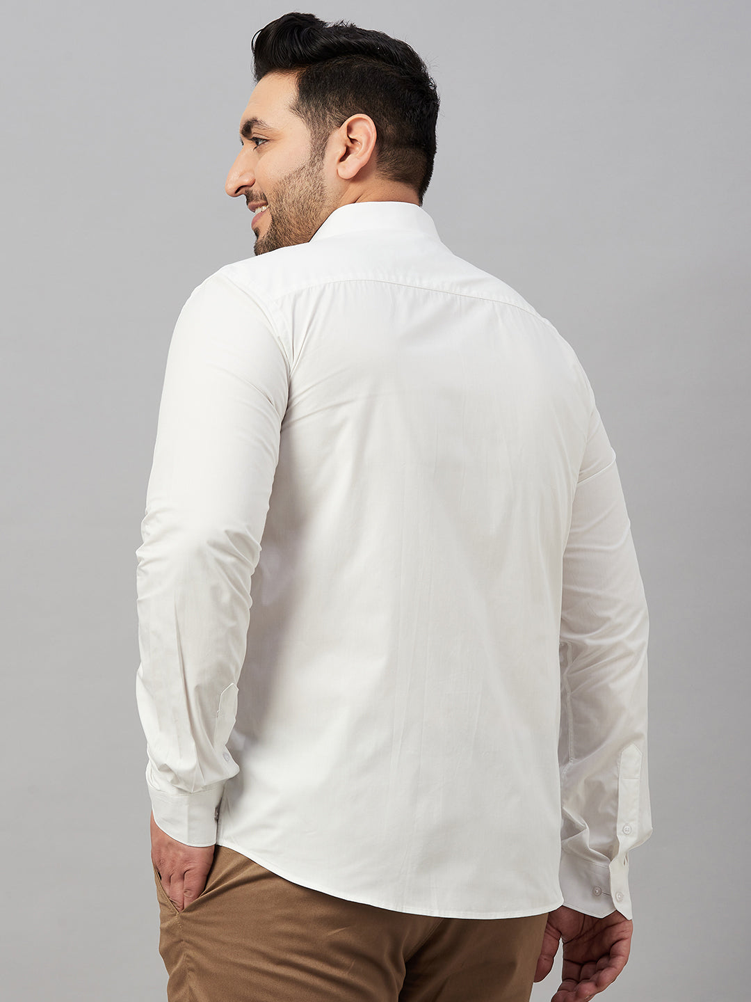 Men Spread Collar Solid White Shirt