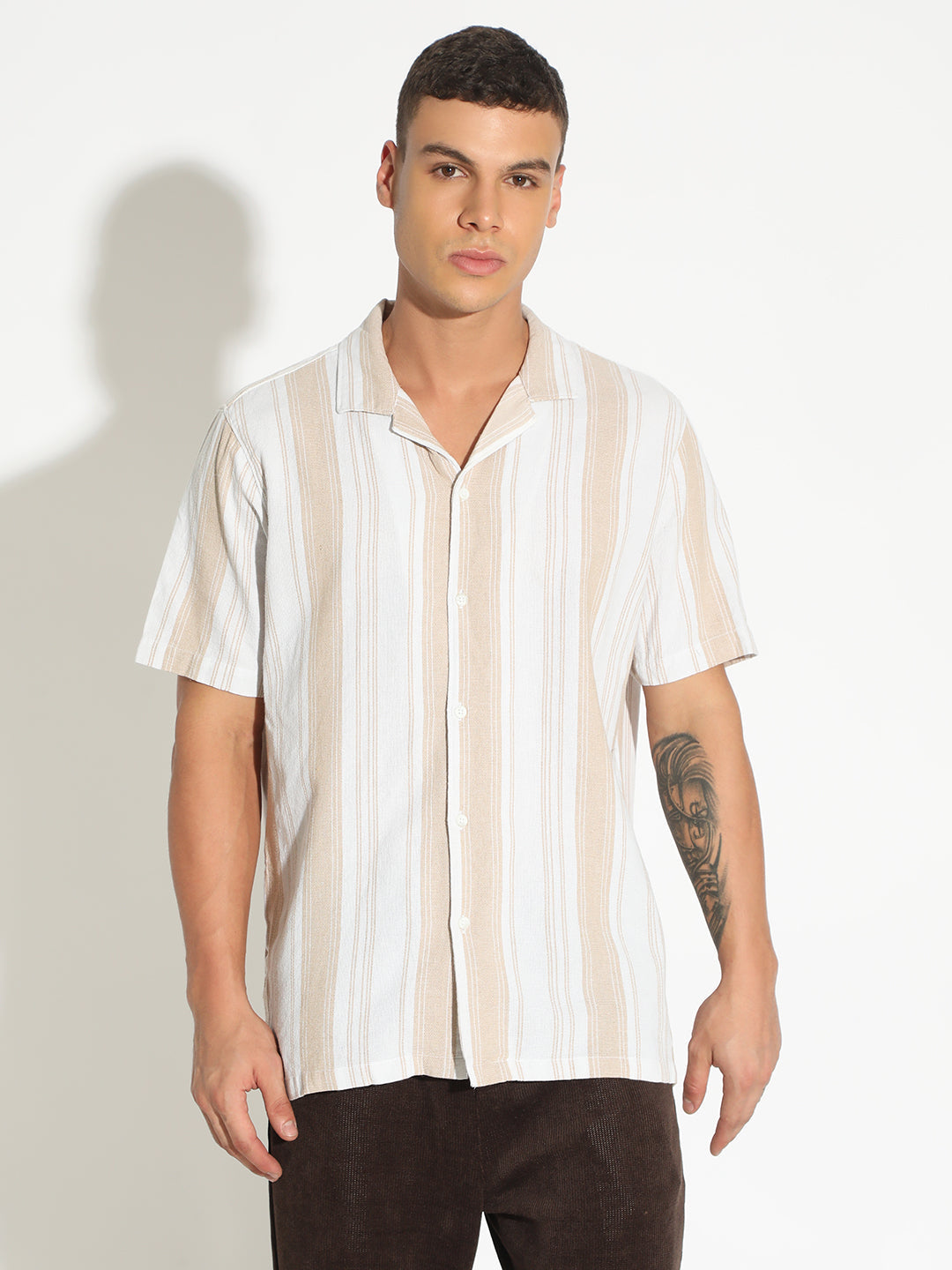 Men's Striped White Cuban Collar Short Sleeves Shirt