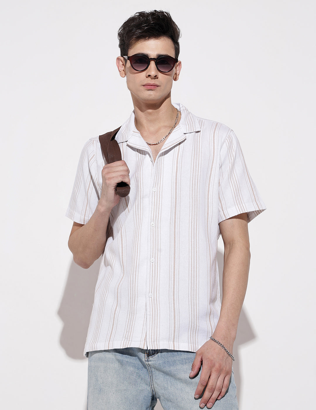 Men's Striped White Short Sleeve Relaxed Fit Cuban Collar Shirt