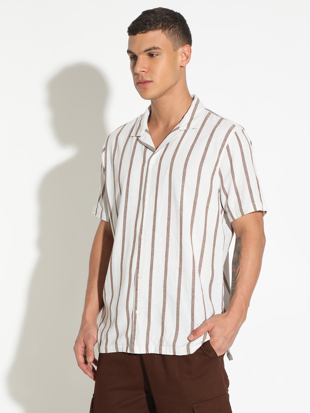 Men's Striped White Cuban Collar Short Sleeves Shirt
