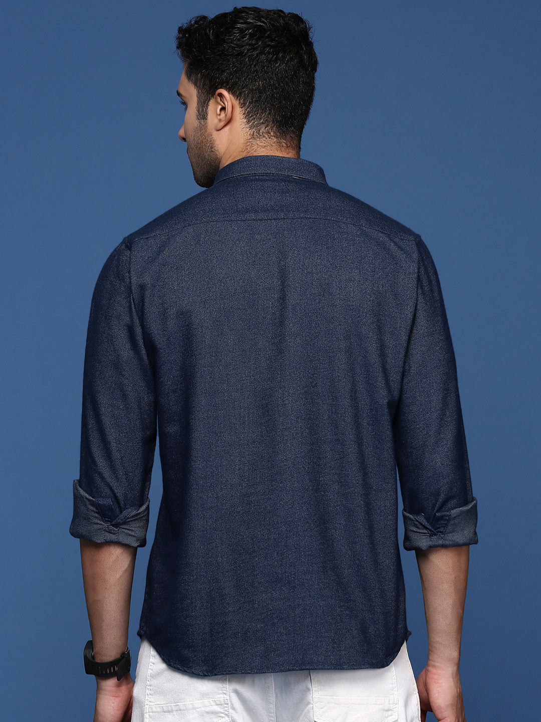 Men Solid Navy Blue Slim Fit Shirt