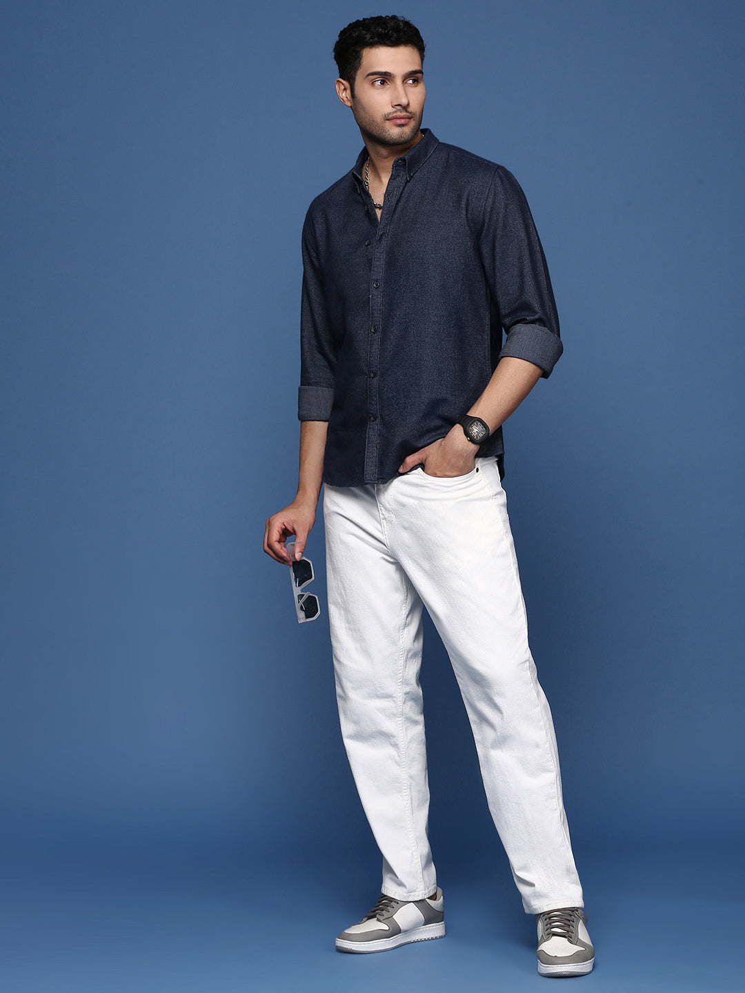 Men Solid Navy Blue Slim Fit Shirt