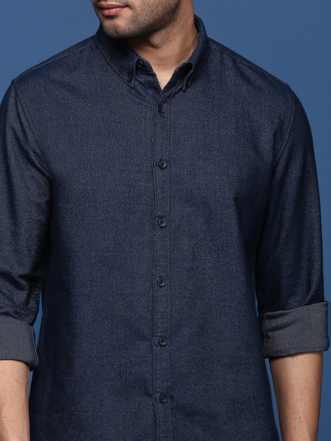 Men Solid Navy Blue Slim Fit Shirt