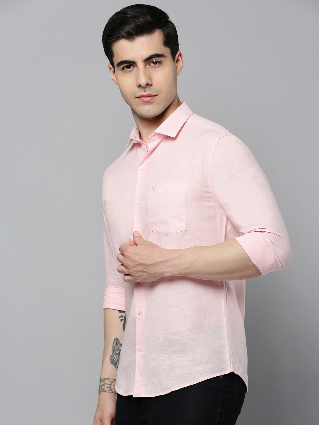 Men's Pink Solid Slim Fit Shirt